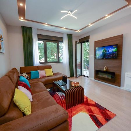 טרביניה Pine 1 Apartment In The Center מראה חיצוני תמונה